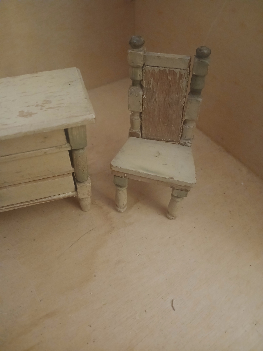 Vintage Miniature Bedroom Set Dresser Mirror Chair Nightstand - Picture 7 of 8